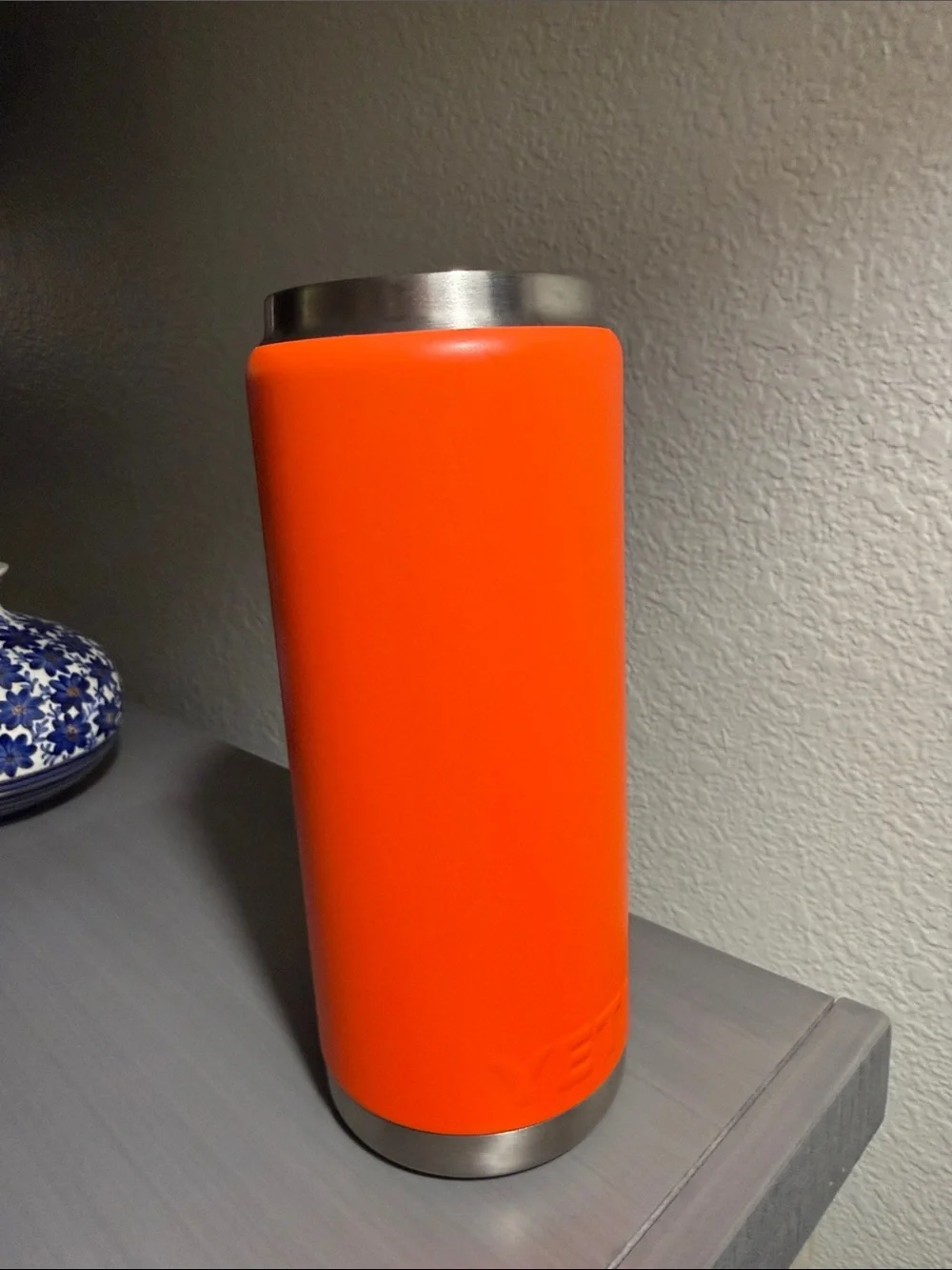 Yeti Rambler ‘Solarflare’ 26oz with chug cap